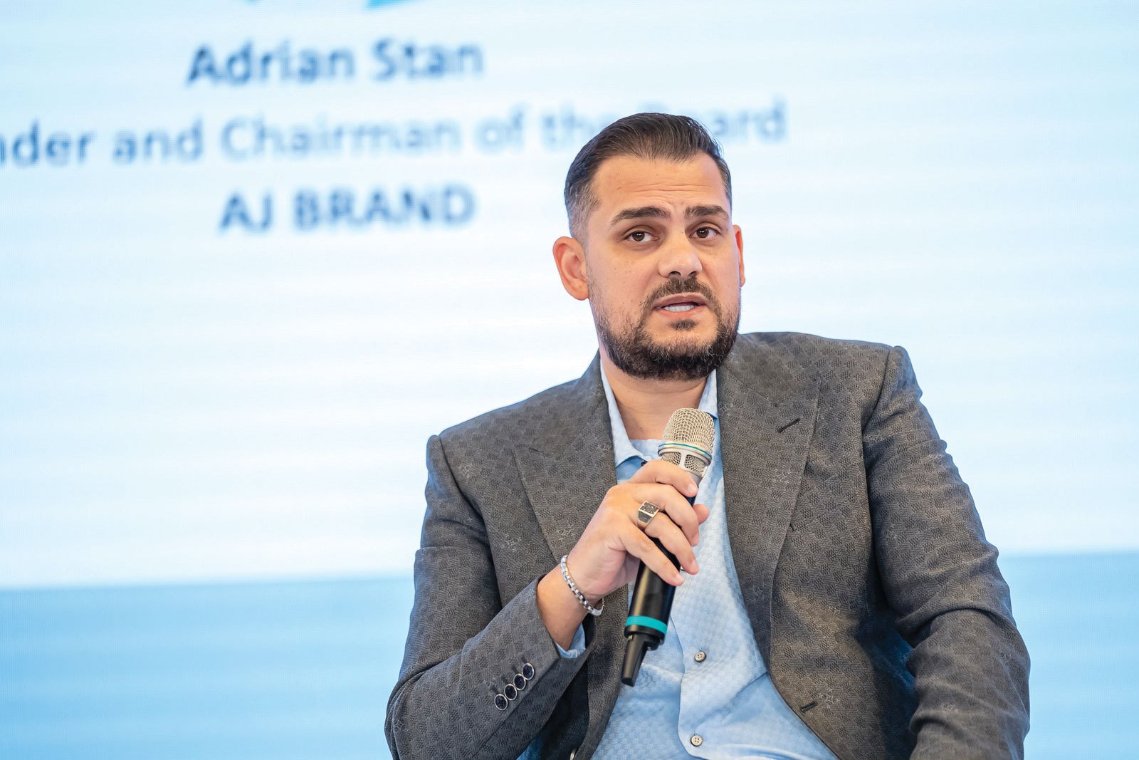Criza din Orientul Mijlociu, un nou semnal de alarmă pentru independența energetică a Europei, spune Adrian Stan, fondator și președinte al consiliului de administrație AJ BRAND