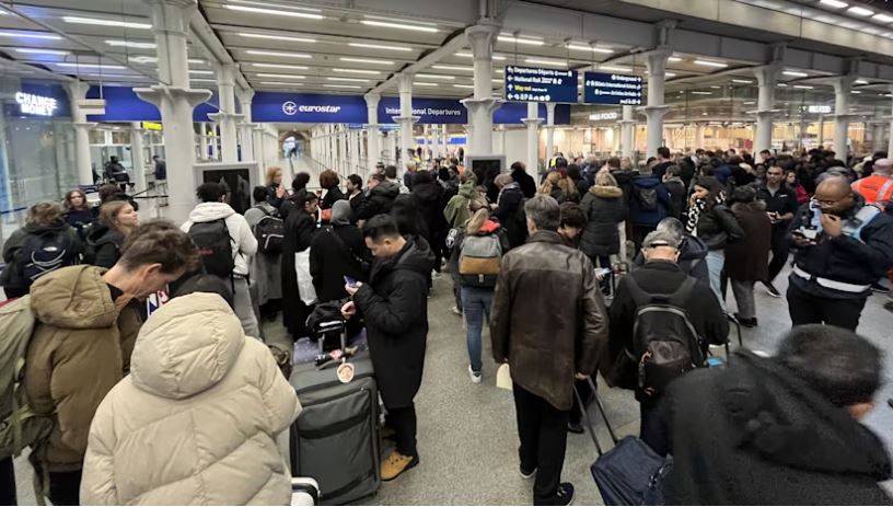 Start ratat pentru noul sistem de frontieră al UE: Haos și întârzieri