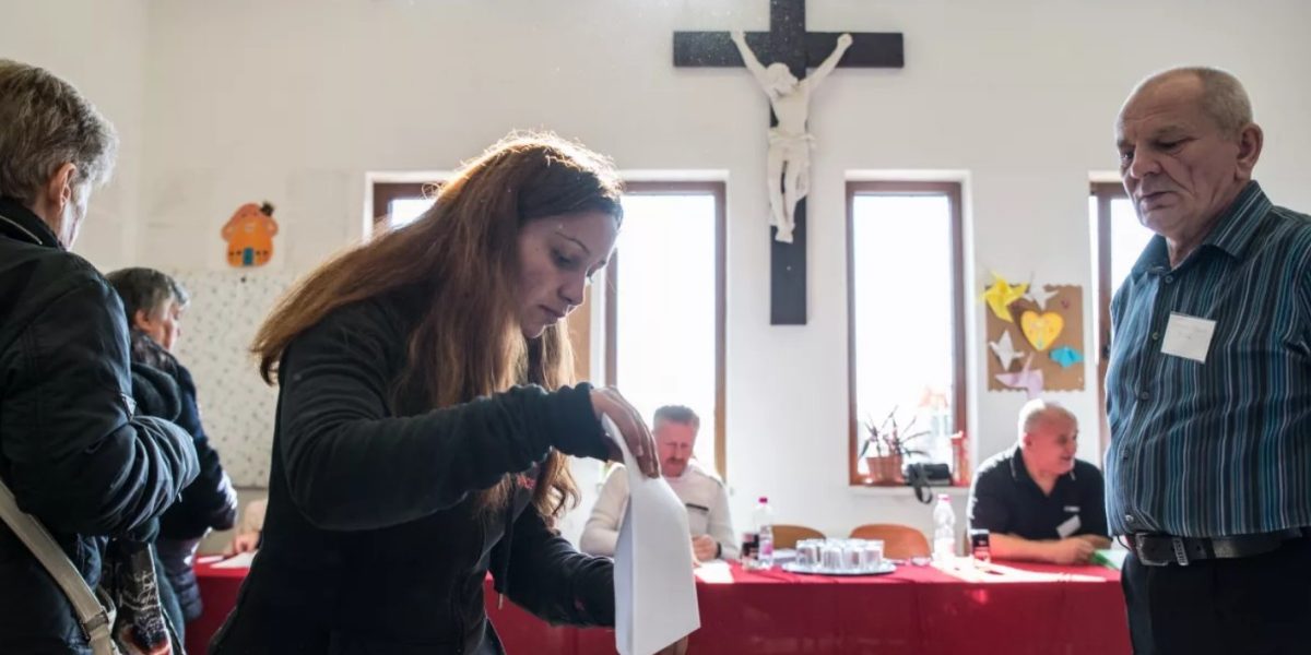 alegeri-ungaria-.jpg - NewsFactor