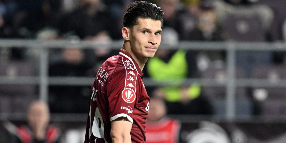 alex-dobre-replica-dan-nistor-fani-rapid-injuraturi-jucatori.jpg - NewsFactor