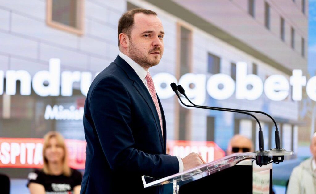 Medicii rezidenți, obligați în gărzi: Rogobete trage un semnal de alarmă!