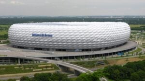 allianz_arena_resized-300x169.jpg - NewsFactor