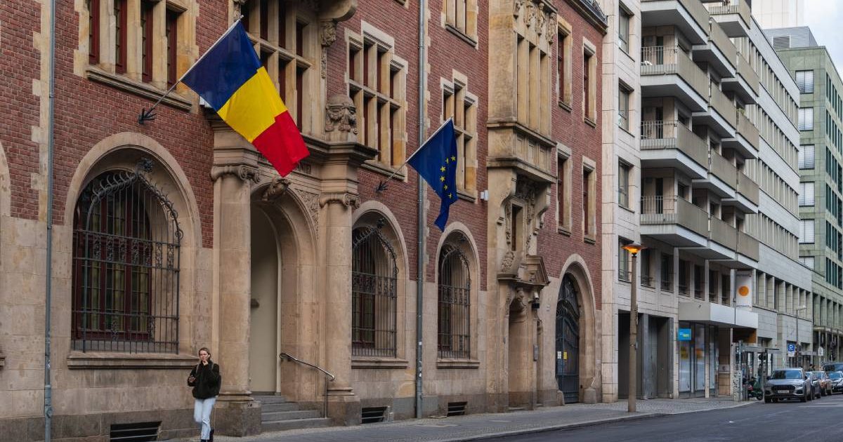 America, spaima unui român: Nu beau țuică, mi-e frică de… SUA