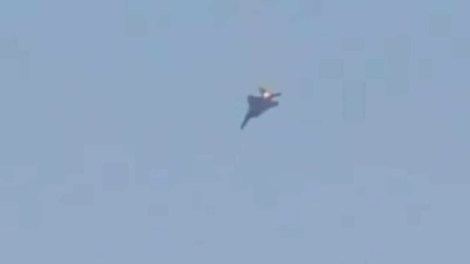 Aeronava de vânătoare americană F-15, doborâtă vineri deasupra sudului Iranului, a avut un membru al echipajului salvat de către armata americană
