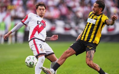Duel românesc modest în Conference League: Rațiu învingător, Marin, rezervă Rayo Vallecano, echipa lui Andrei Rațiu, a învins categoric AEK Atena, formația lui Răzvan Marin, cu scorul de 3-0, în prima manșă a sferturilor de finală din Conference League