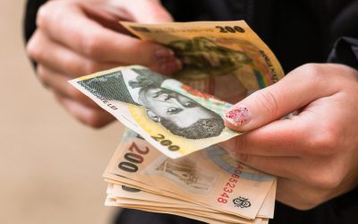 Bani GROși pentru studenții vulnerabili: 2.550 lei lunar. Cine beneficiază