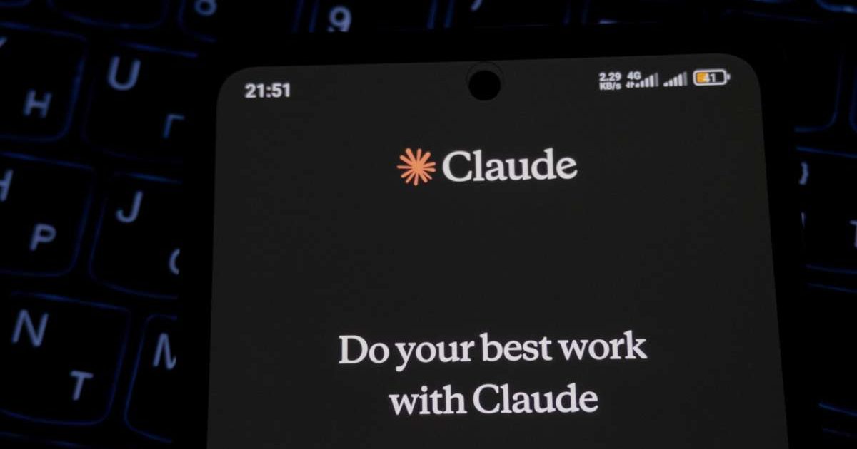 Claude, AI-ul care dă clasă: Vine în editorul de text numărul 1 din lume