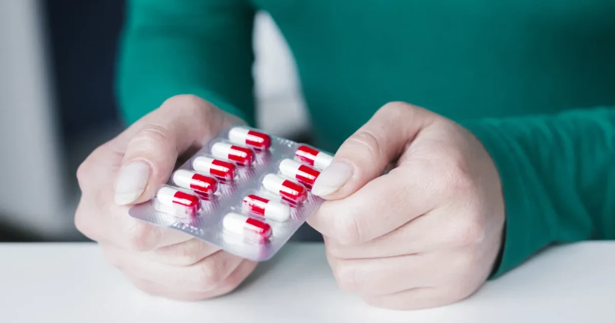 Antibiotice periculoase: Pot agrava inflamația, avertizează experții