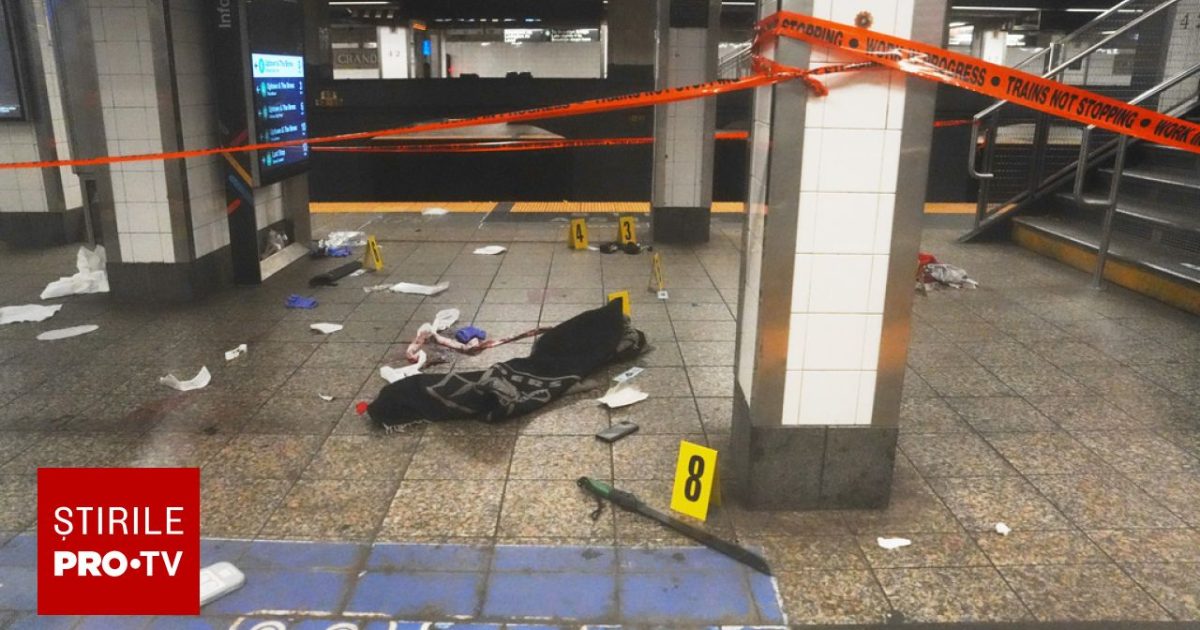 Atac cu macetă la metroul din New York: Un agresor a fost împușcat