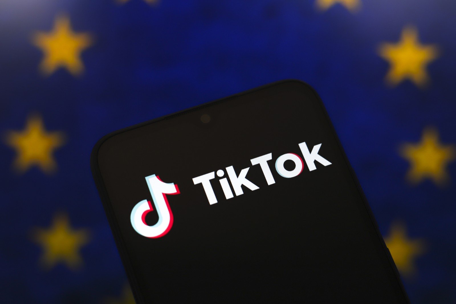 TikTok investește încă un miliard de euro în infrastructura din Finlanda Platforma de socializare TikTok a anunțat o nouă investiție de un miliard de euro într-un centru de date din Lahti, Finlanda