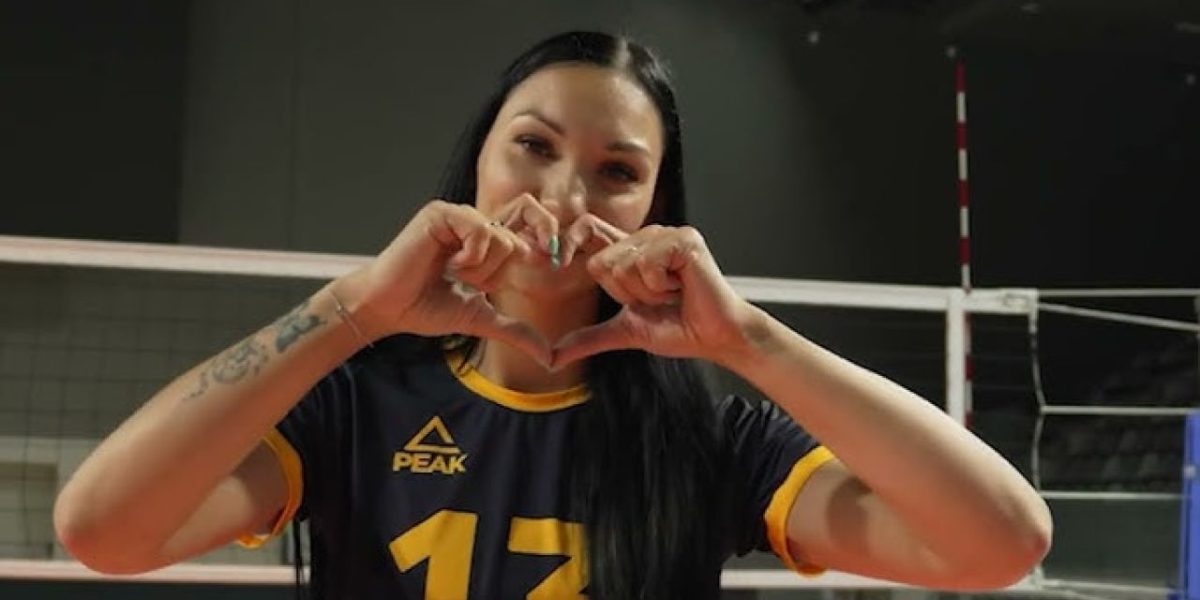 ariana-pirv-nationala.jpg - NewsFactor