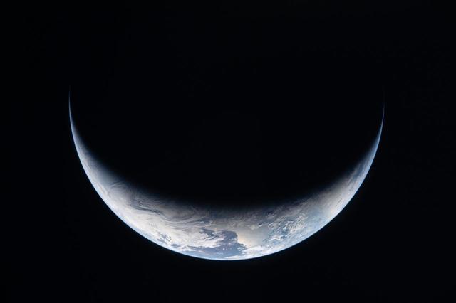 Aventura Artemis II, aproape de final: Echipajul se întoarce pe Pământ