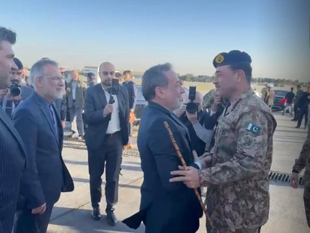 Șeful Armatei pakistaneze, la Teheran pentru mediere. Trump: Războiul, aproape de final
