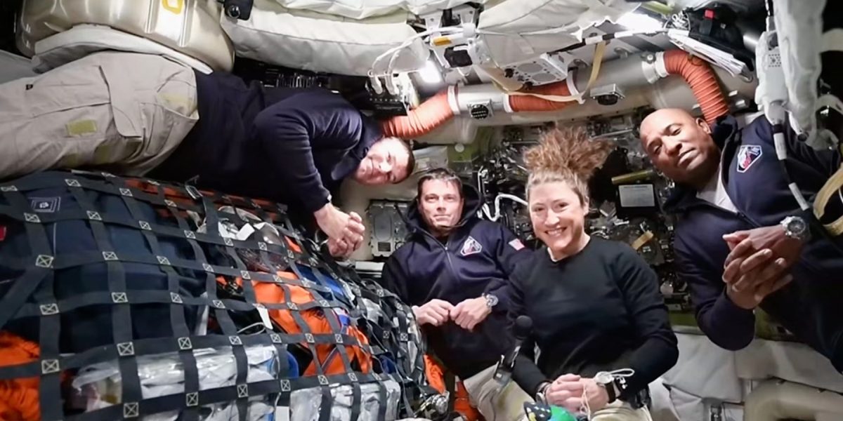 astronauti-artemis-orion-profi_Descopera.jpg - NewsFactor