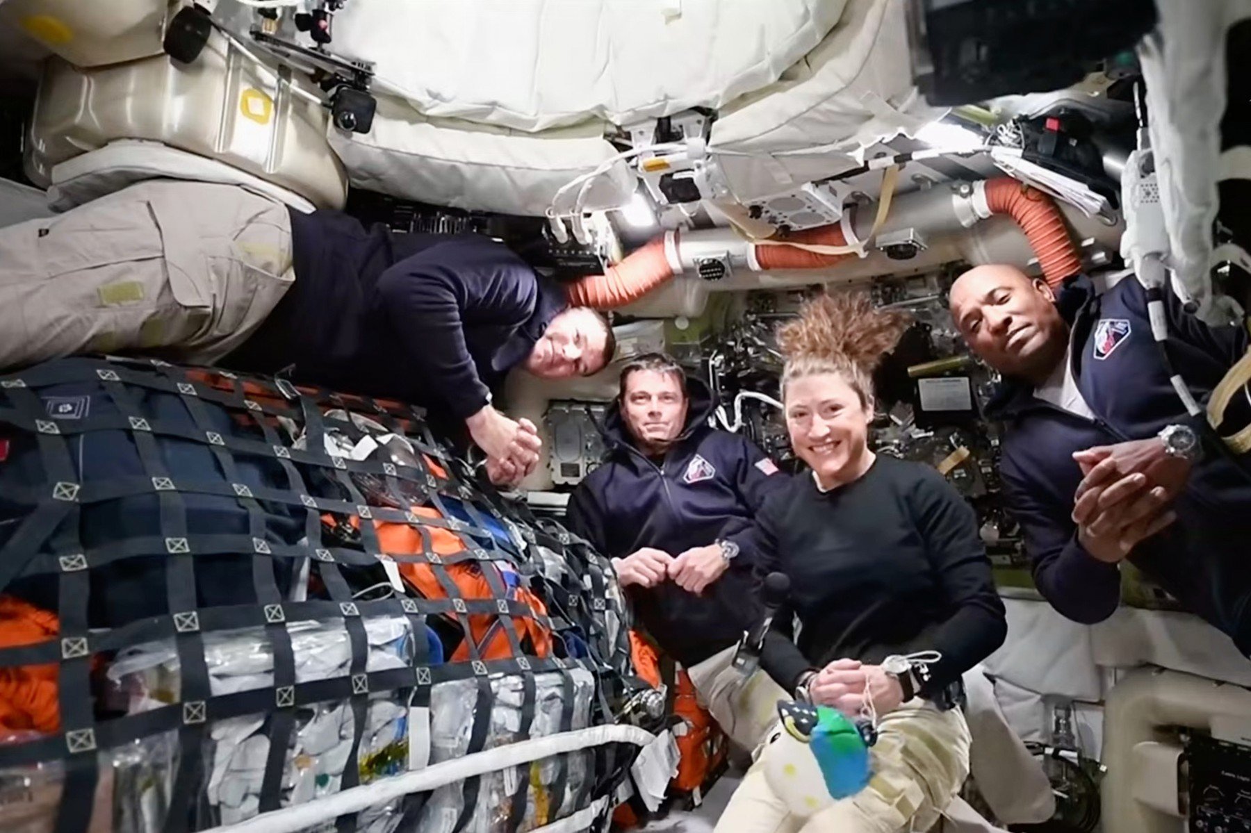 Orion zboară spre lună: Ce tehnologie ascunde nava Artemis 2?