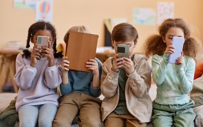 Estonia: Copiii, blocați de pe rețelele sociale. Vestea face furori!