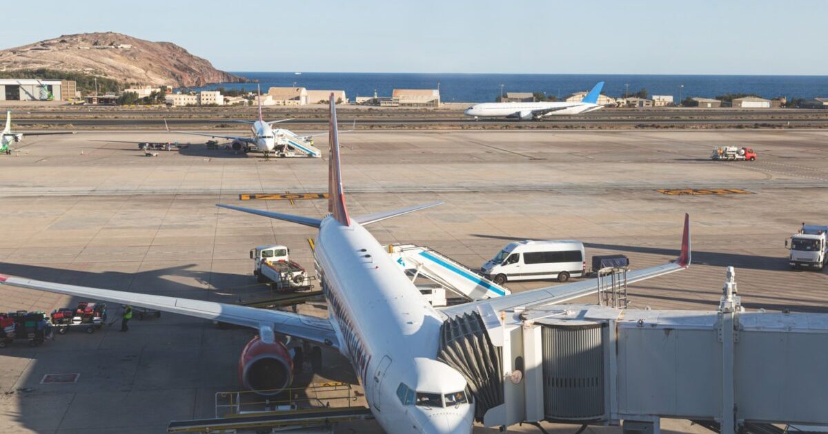 UE vrea kerosen mai puțin de la arabi și mai mult de la Donald Trump