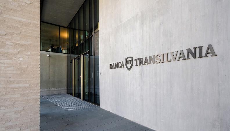 BT, lovitură pe piață: Banca Transilvania atrage 1 miliard € de pe piața internațională