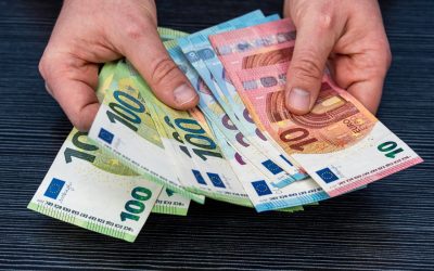 Austrianul TVR: Zeci de angajați încasează sute de mii de euro. Ce salarii au șefii?