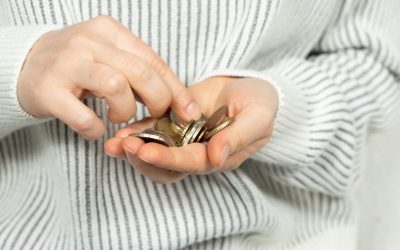 Pensionarii, loviți de scumpiri: Florin MANOLE, vești proaste pentru seniori