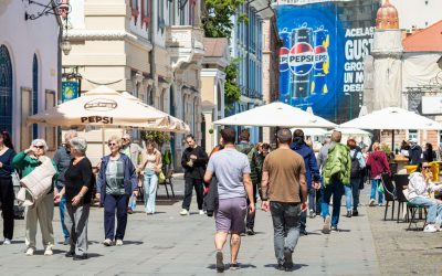 Mari diferențe între bărbați și femei: Cum stau în România la muncă