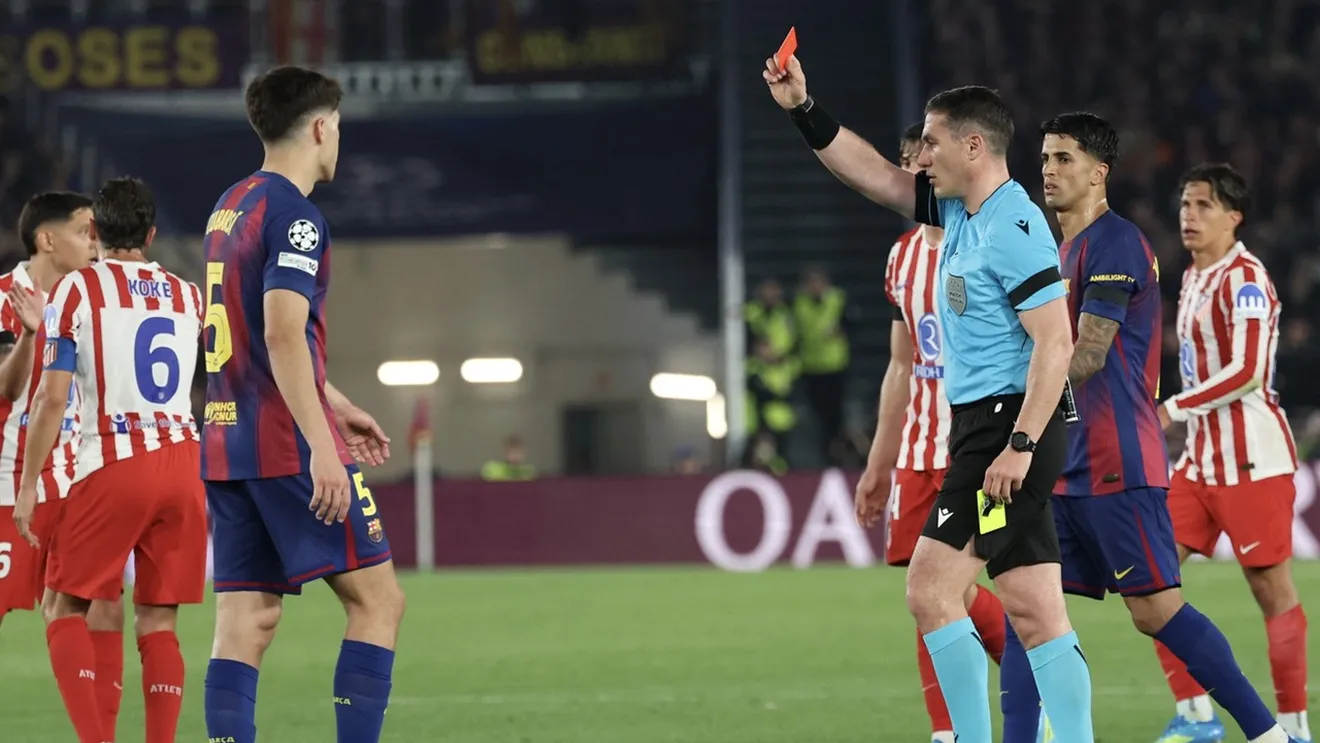 FC Barcelona ia în considerare posibilitatea de a depune o plângere oficială la UEFA după arbitrajul lui Istvan Kovacs din meciul cu Atletico Madrid, în prima manșă a sferturilor de finală ale Ligii Campionilor