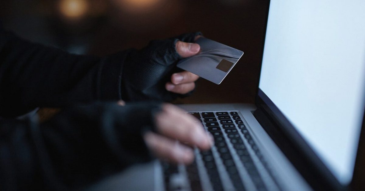 Înșelătorie de 200.000 de euro: Francez se dădea superstar din fotbal!