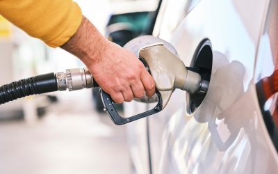 Unde găsești BENZINA cea mai ieftină în România? Ghidul prețurilor
