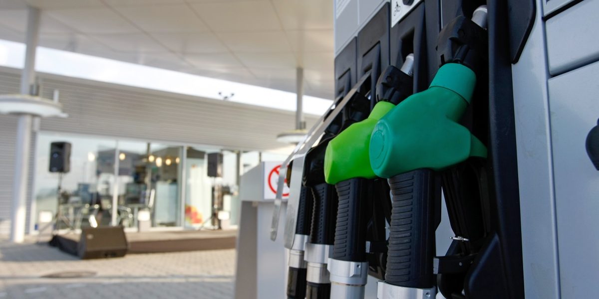 benzinarie-benzina-combustibili-motorina.jpg - NewsFactor