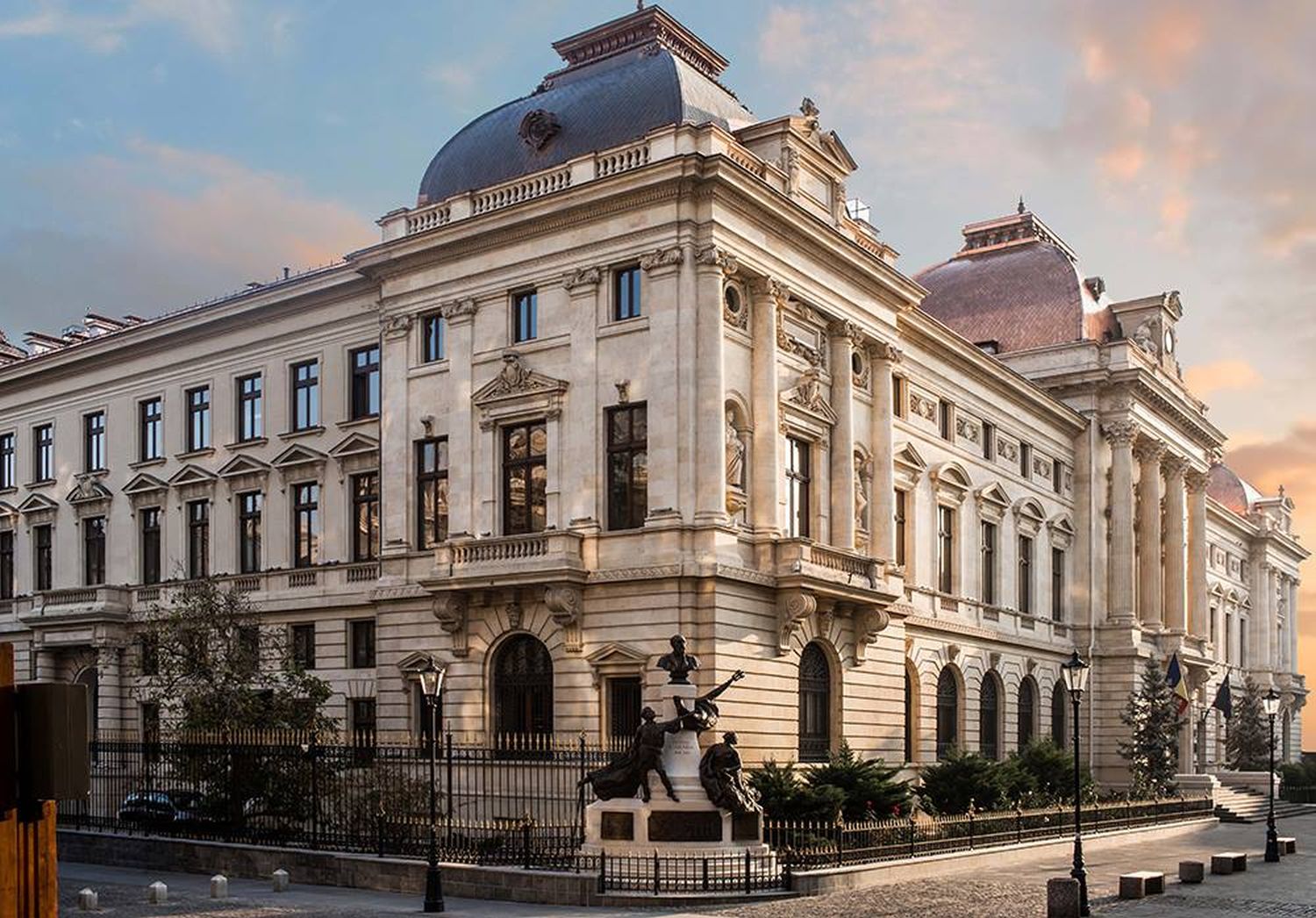 BNR decide mâine: Dobânzile nu scad. Creștere, posibilă?
