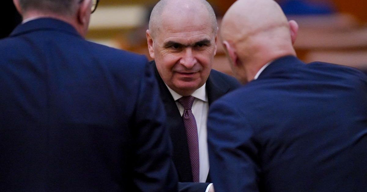 Bolojan răspunde PSD: „Nu sunt marionetă!” Ciucu: PNL e scut pentru premier