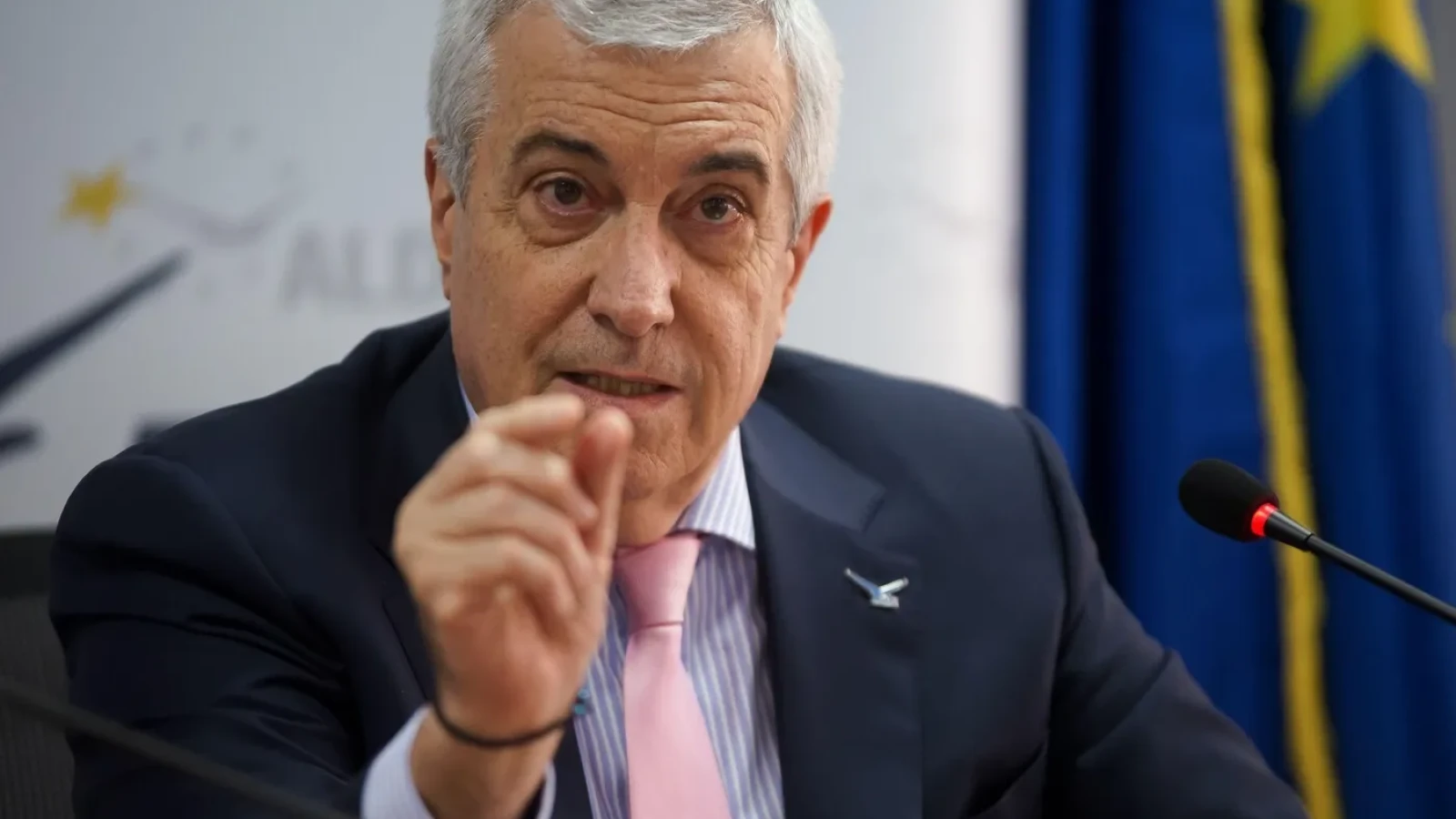 Călin Popescu Tăriceanu, fost premier al României, critică dur direcția în care se îndreaptă țara, comparând-o cu un stat din „lumea a treia”