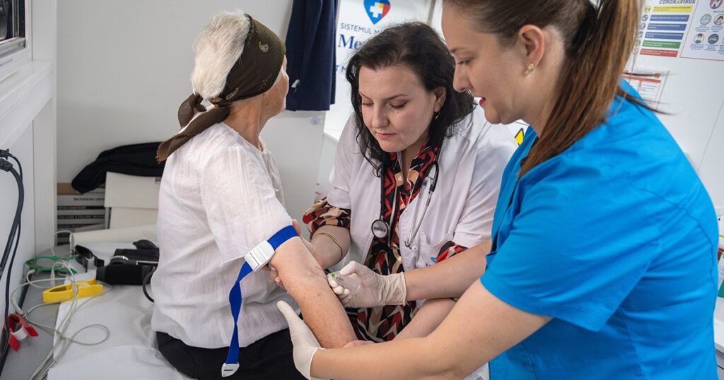 Diabet: Alerta medicilor pentru femeile care ignoră analizele vitale