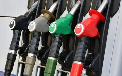 Șoferii, răsuflați ușurați: Benzina și motorina, mai ieftine ca înainte de Iran