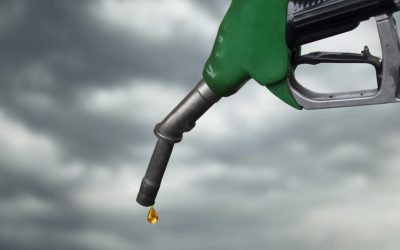 Gigantii petrolieri amenință: UE, rafinăriile se închid! Profituri uriașe, taxe noi