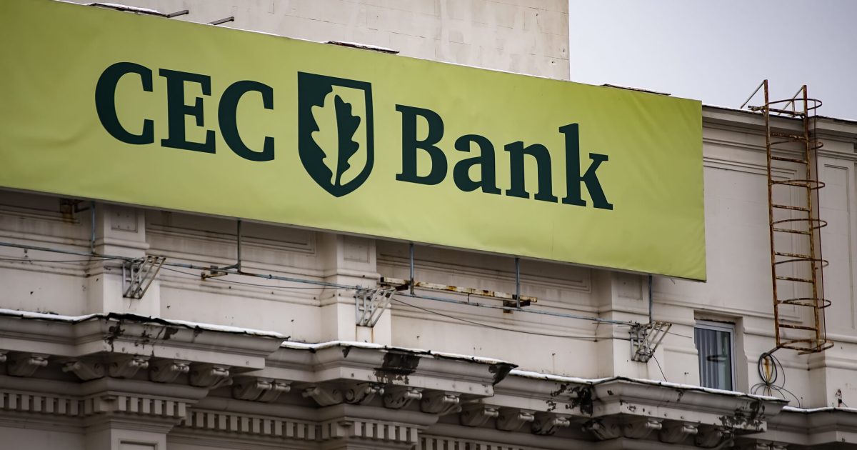 Exclusiv: Cum au fugit băncile private din România, iar CEC a salvat agricultura