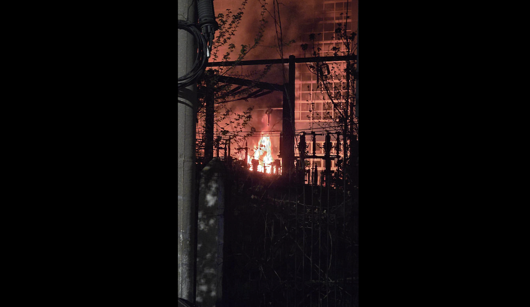 Incendiu la CET Vest: 2.300 de imobile din București, fără apă caldă