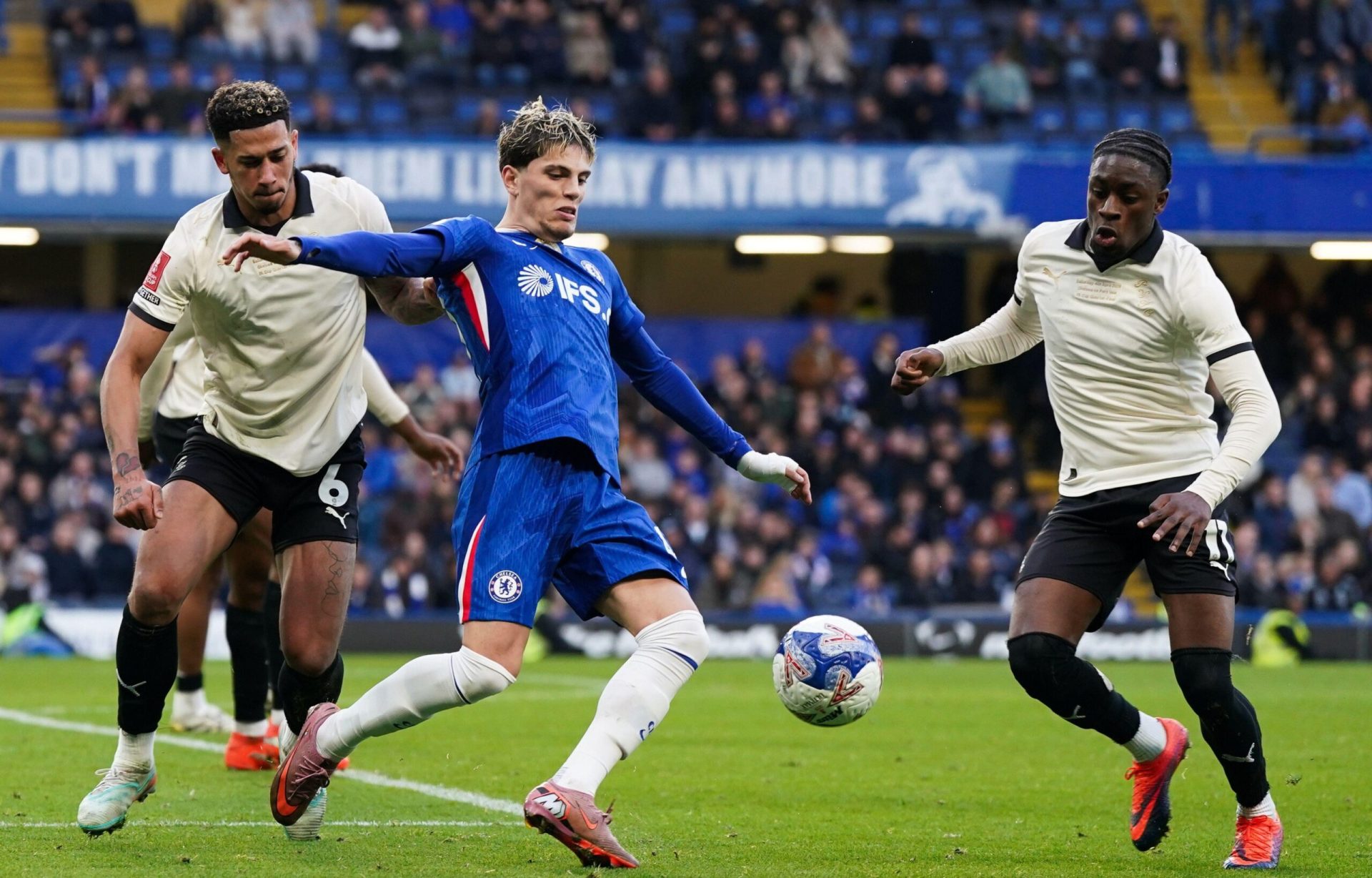 Chelsea face spectacol: 7-0! Un meci de poveste în anglia