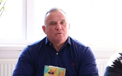Clămparu, „Cap de porc,” din spatele gratiilor: De la proxenetism, la poezie la Aiud