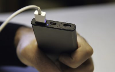 Japonia interzice bateriile externe în avioane, după incidente grave