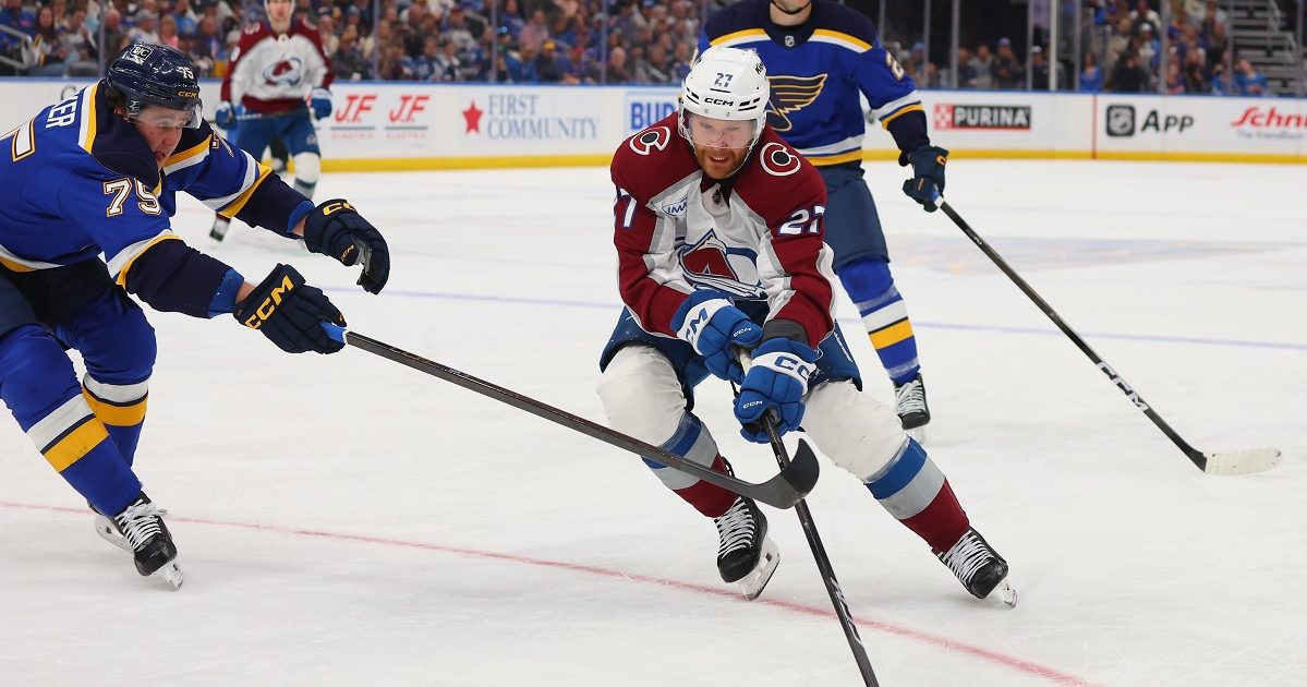 Avalanche câștigă Trofeul Președinților! Încă două echipe, în play-off