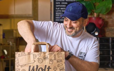 Burgerii detronează drobul de Paște: Ce comandă România prin aplicații