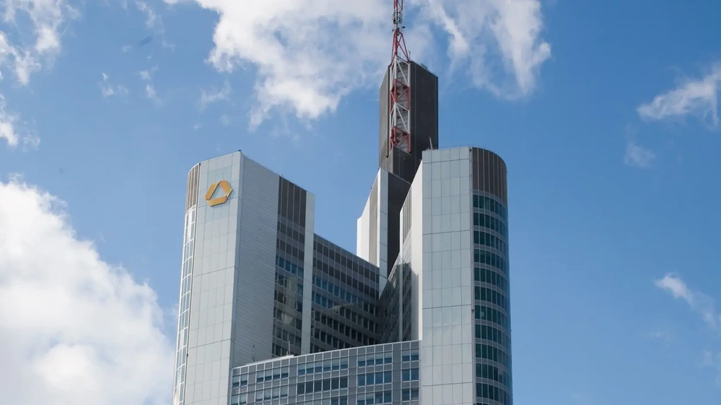 UniCredit pregătește transformarea Commerzbank: Ce urmează?