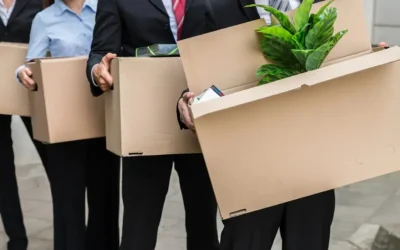 Val de șoc pe piața muncii: Peste 400 de români, concediați ZILNIC din 2024