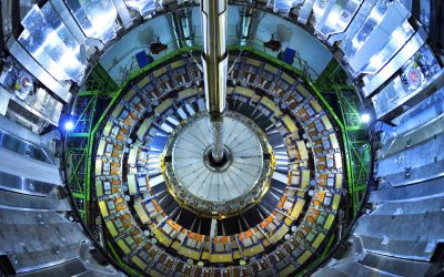 Acceleratorul Mondial: S-a dezvăluit materia primordială de după Big Bang!