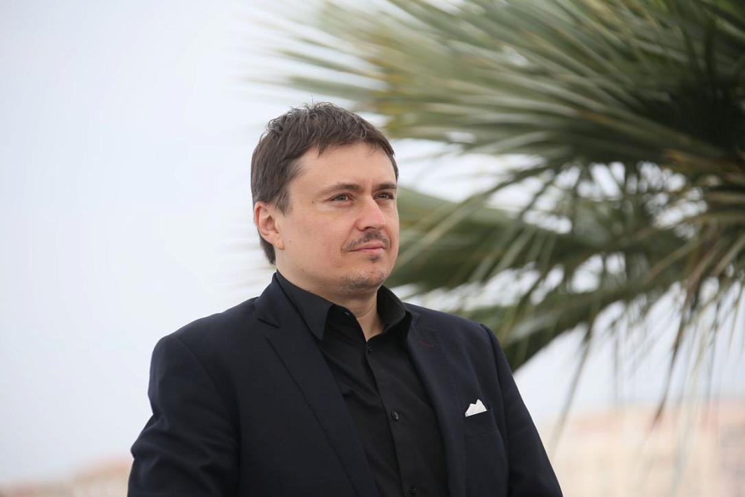 Mungiu revine la Cannes cu „Fjord” Noul film al regizorului ROMÂN Cristian Mungiu, intitulat „Fjord”, a fost selectat în competiția principală a Festivalului de Film de la Cannes