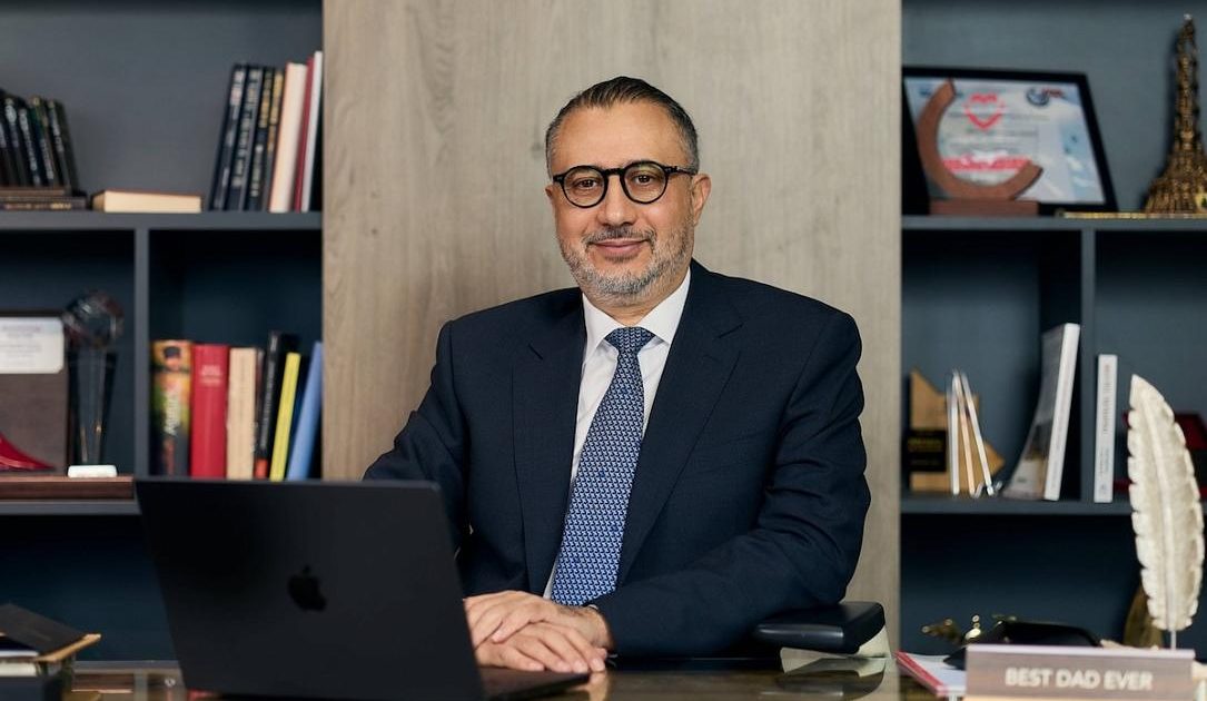 Christian Tour vine la Bursa din București: Pregătește un IPO