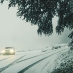 Ninsoarea blochează DN18 spre Suceava: Pasul Prislop, sub asediu