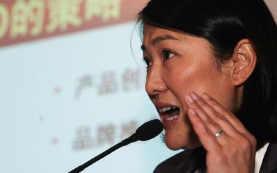 Muncitoarea din China, Miliardară: Ascensiunea Uimitoare a unei Femei