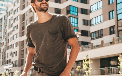 Descoperă secretele tricoului bărbătesc: Ținute casual de efect